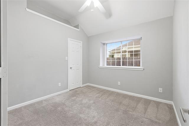 Building Photo - 2097 Amherst Dr