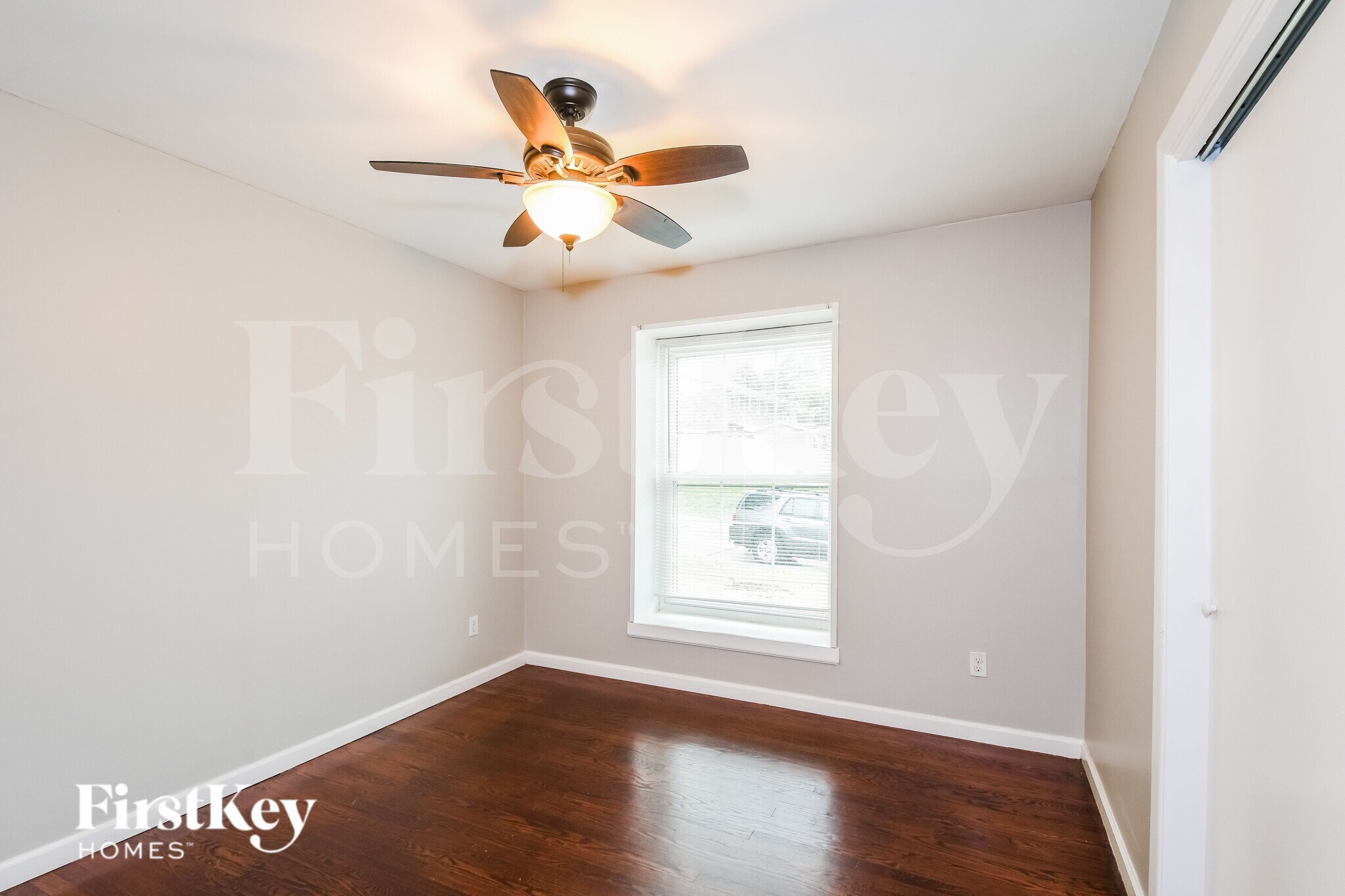 Building Photo - 3915 Rodapa Dr