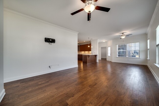 Building Photo - 1647 Foston Ln
