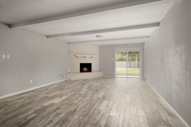 Building Photo - 25822 Glen Loch Dr