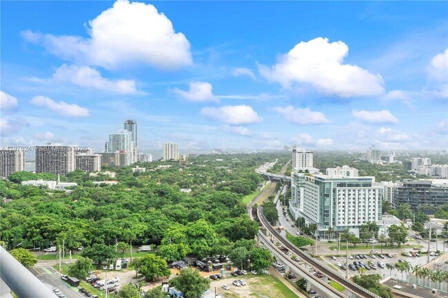 Building Photo - 60 SW 13th St