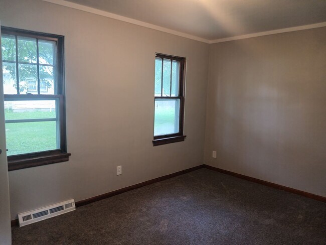Building Photo - Available now! 2 Bedroom home for rent in ...