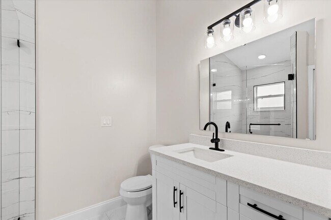 Building Photo - Sabal Springs Blvd