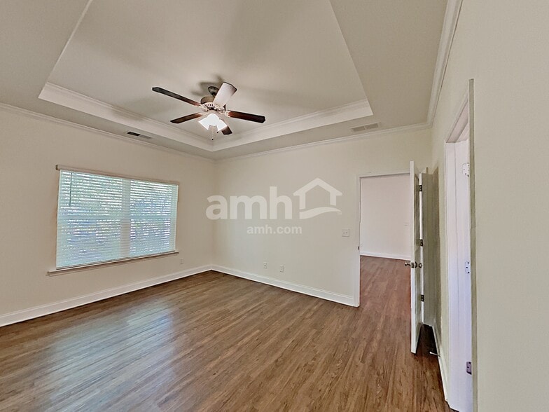 Building Photo - 24 Gothards Creek Dr