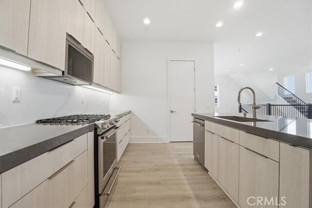 Building Photo - 8 Remy Ln