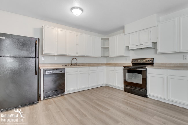 Building Photo - Remodeled 4Bdm 2Ba Downtown Duplex in Phoenix