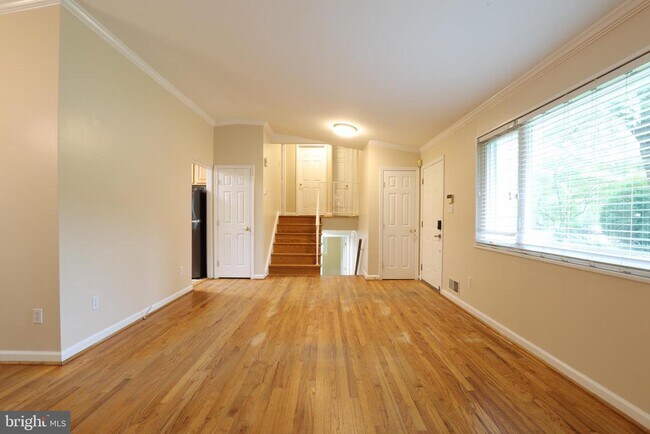 Building Photo - 9704 St Andrews Dr