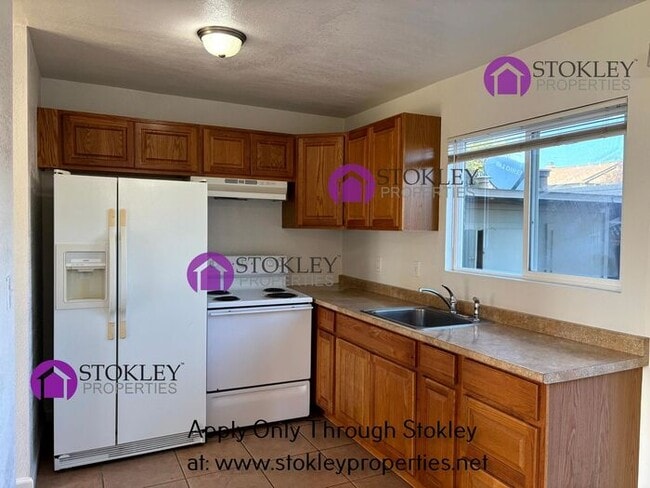 Building Photo - 3824 Willow Pass Rd