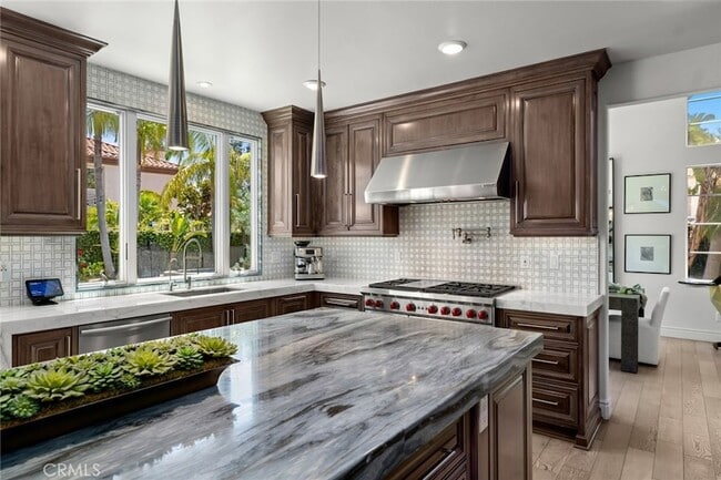 Building Photo - 12380 Marlow Ave