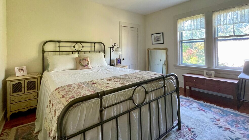 Building Photo - 29 Summer St