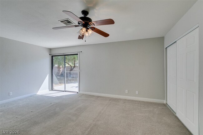 Building Photo - 3221 E Rochelle Ave