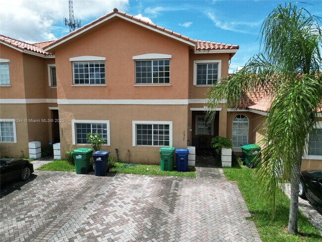 Building Photo - 10937 SW 181st Terrace