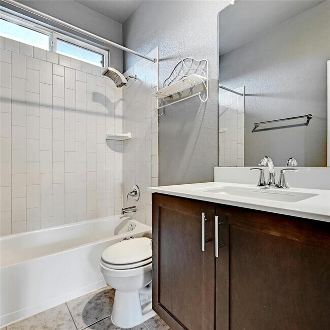 Building Photo - 8300 Brahma Dr