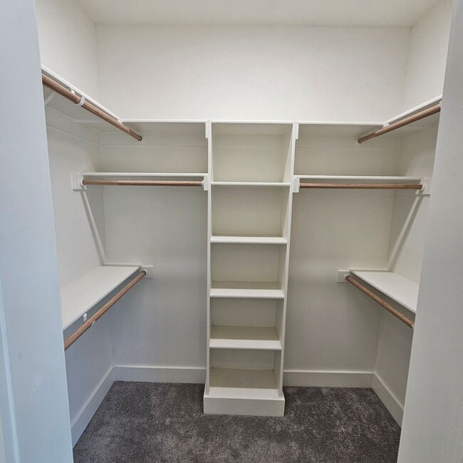 Building Photo - 7305 Bree Ct