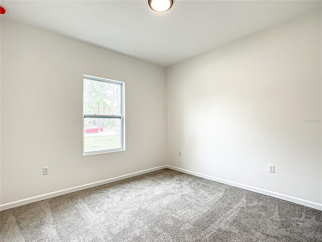 Building Photo - 8070 SW 131st Ln