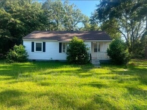 Building Photo - 2201 Shirley Ave