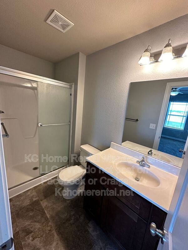 Building Photo - 10541 Kane Dr