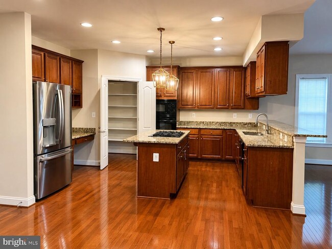 Building Photo - 15329 Colonel Tansill Ct