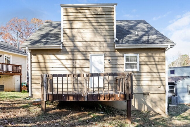 Building Photo - 4711 Pebble Ct