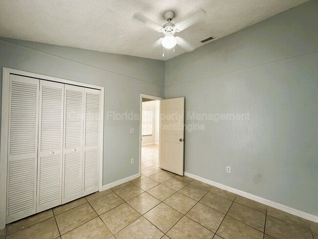 Building Photo - 11818 Shotgate Ct