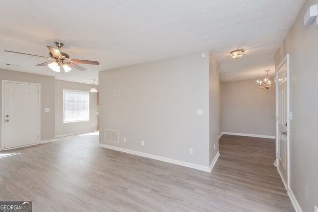 Building Photo - 6481 Alford Way