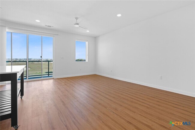 Building Photo - 2165 Gabriels Pl