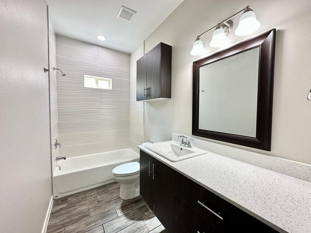 Building Photo - 1312 Vani Dr