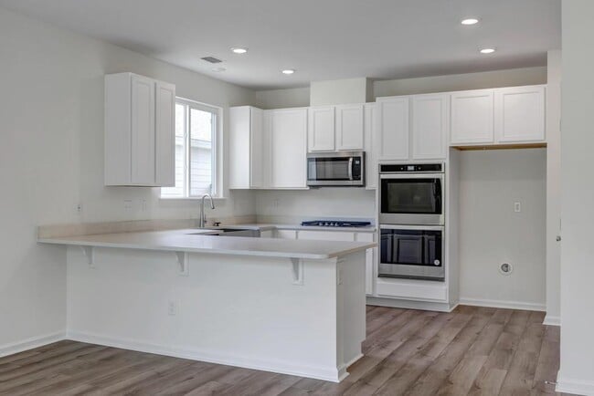 Building Photo - 115 Gourd Is Wy