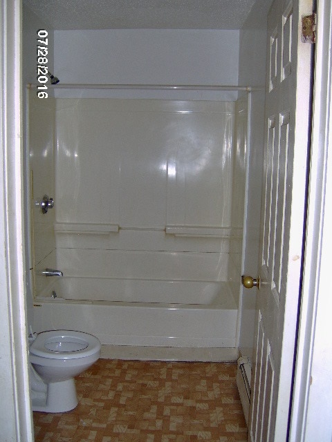 Bathroom - 78 Chestnut Ave