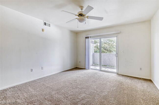 Building Photo - 7255 W Sunset Rd