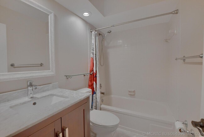 Building Photo - 6165 Belleza Ln