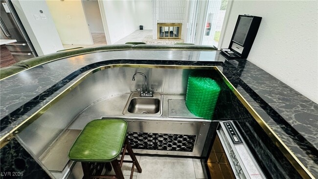 Building Photo - 2905 Mason Ave