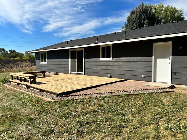 Building Photo - 394 S Harlan Pl