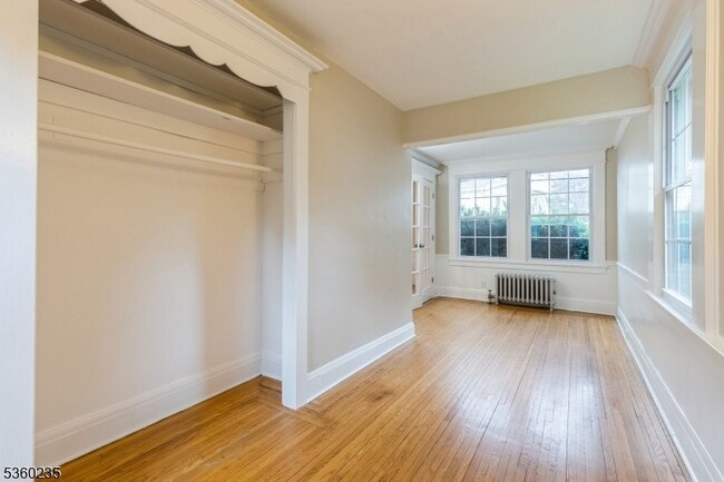 Building Photo - 25 Jardine Rd