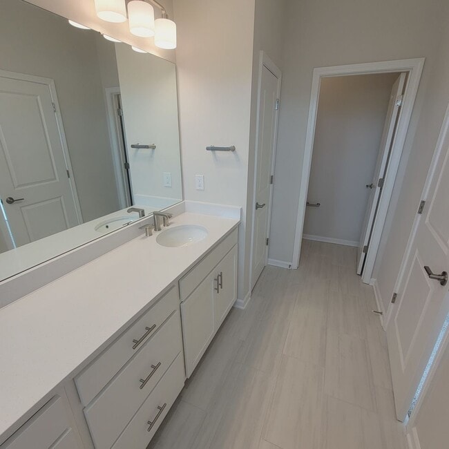 Building Photo - 3BR/2.5BA Townhome in Terraces at Farmington; Great Schools!