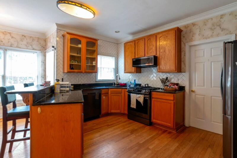 Building Photo - 4000 Hogans Mill Ln