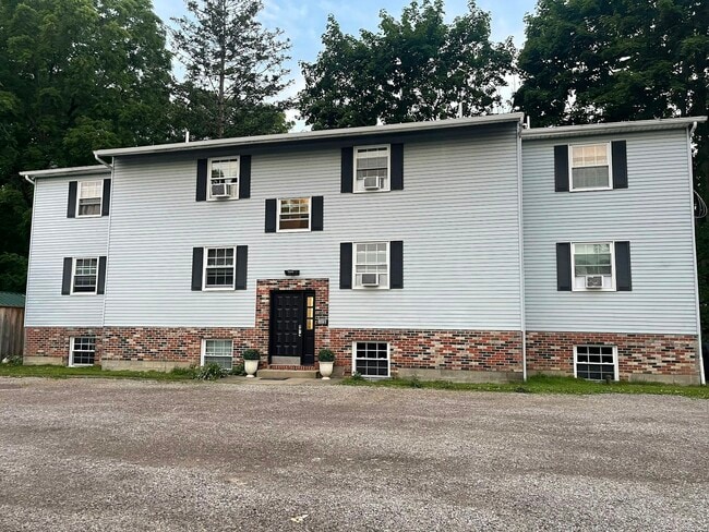 Building Photo - 15 S Park Row