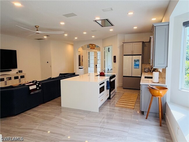 Building Photo - 6072 Highwood Park Ct