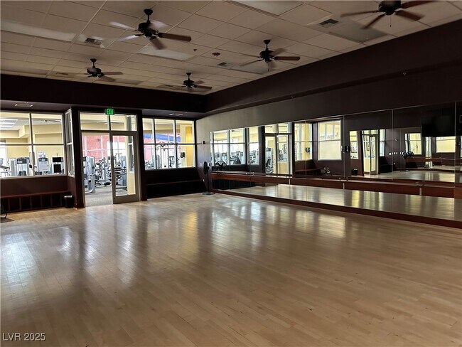 Building Photo - 7453 Crested Quail St