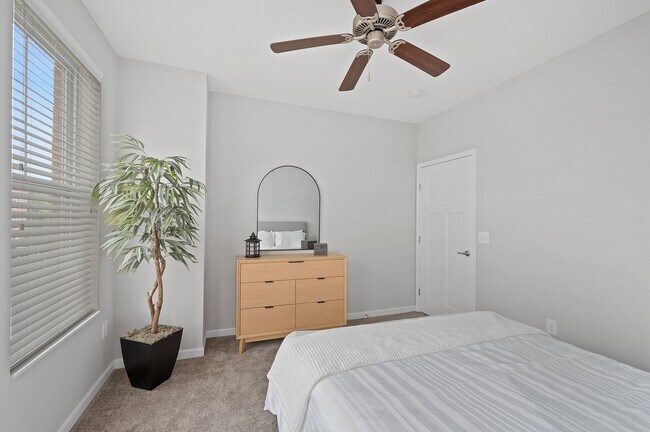 Floorplan - Monmouth Row Apartments