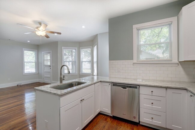 Building Photo - Completely Renovated - Three Bedroom, Two ...