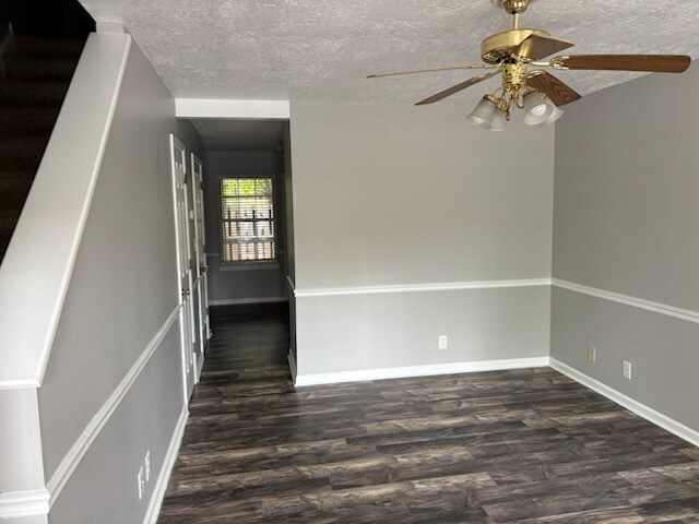 Building Photo - 442 Stanley Ave