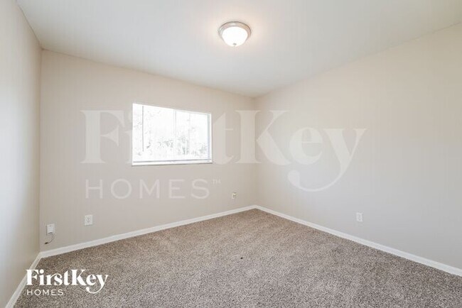 Building Photo - 315 Dill Ave