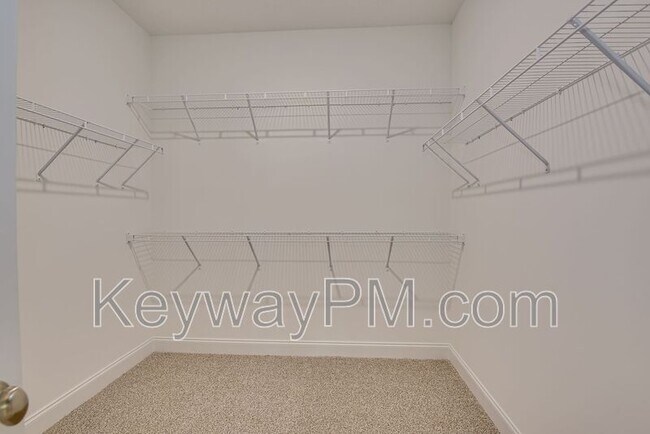 Building Photo - 8047 Kinsale Ave SE