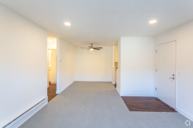 Interior Photo - The Grove Garden Apartments