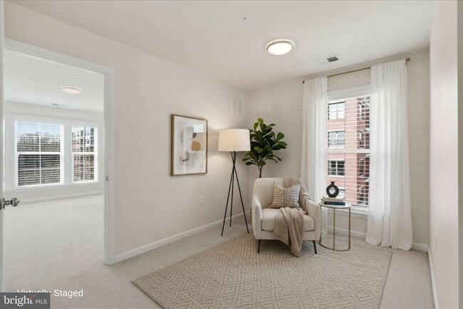 Building Photo - 2932 Finsbury Pl