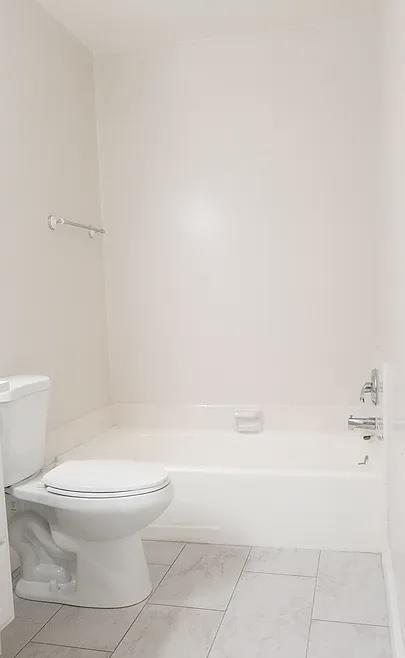 Building Photo - 6225 Canterbury Dr