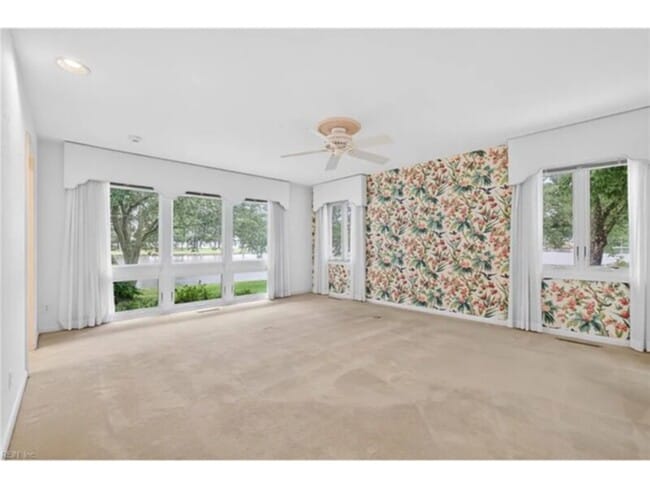 Building Photo - 5 Bedroom 5 Bathroom