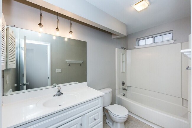 Building Photo - Wonderful 3BD/2BA Open Concept Ranch Home!