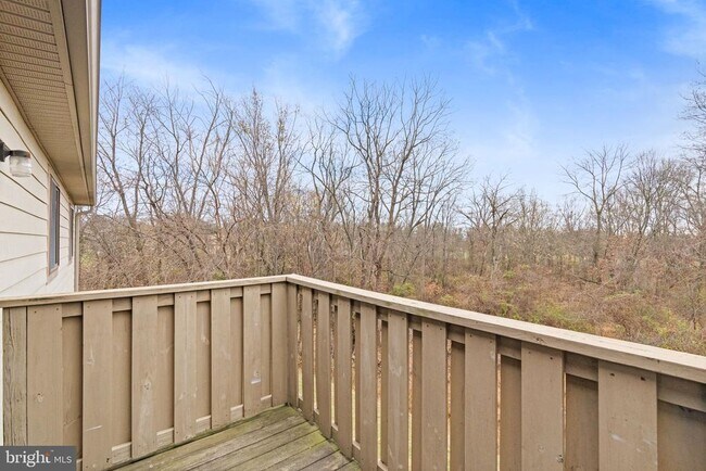 Building Photo - 408 Stockton Ct